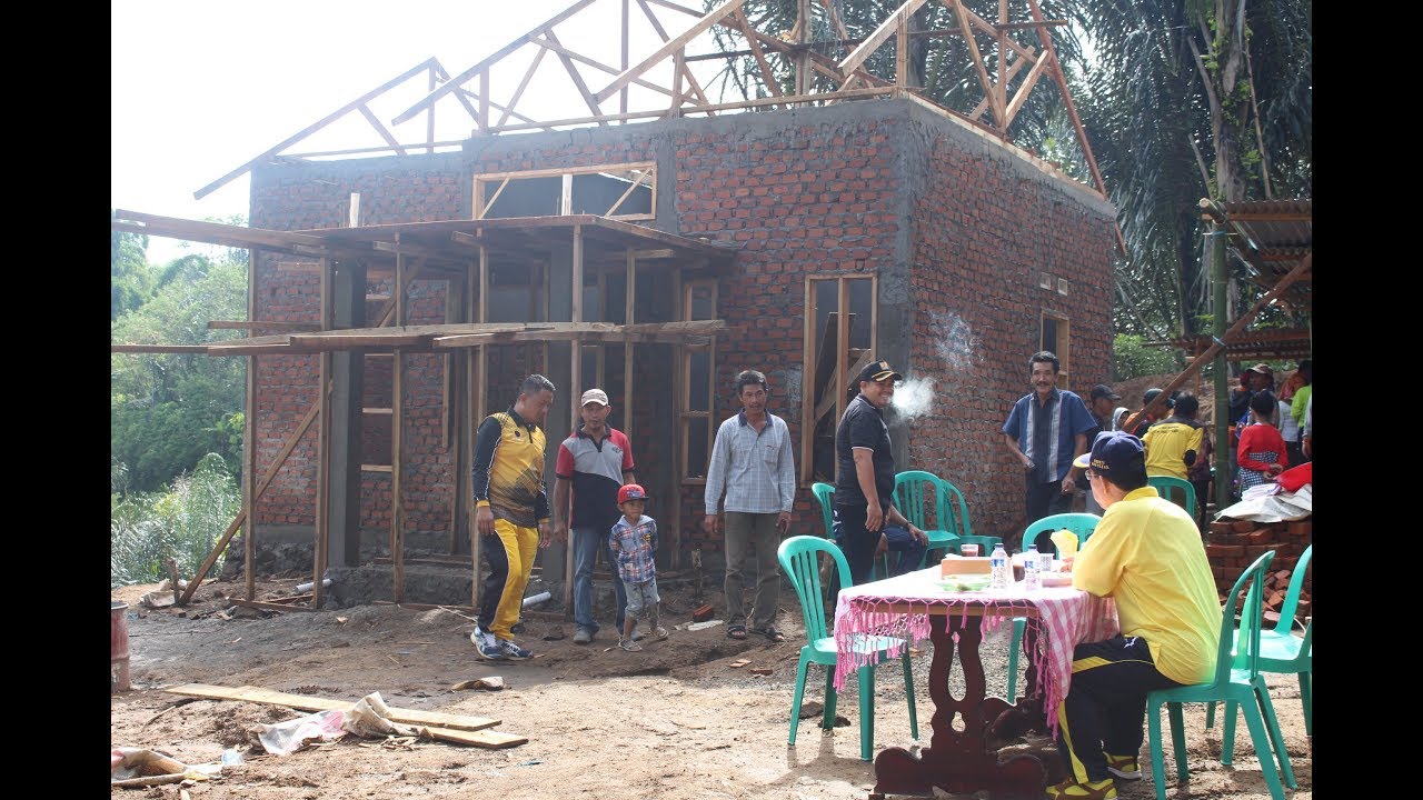 Pemkab Rejang Lebong Membangunkan Rumah untuk Atlet Tinju Cindy Marsela