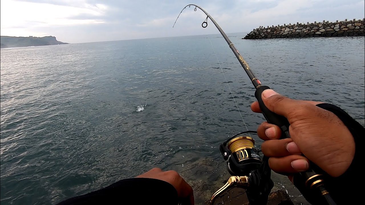 UL FISHING: mancing casting dermaga pantai Tambakrejo dan pinggiran pantai banteng mati blitar