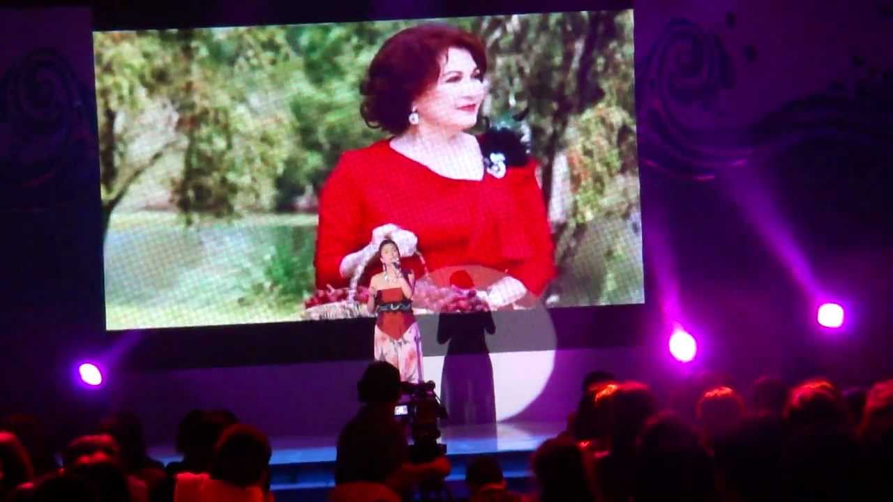 Nina performs "Sa Dulo ng walang hanggan" in ABS CBN trade Launch - 11142011
