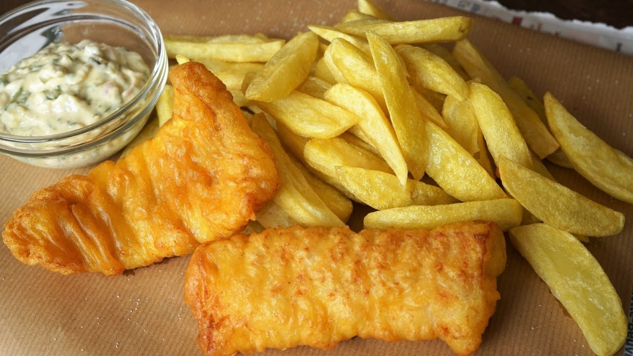 Fish & Chips with Tartar Sauce - London Fast food Way  - Morgane Recipes