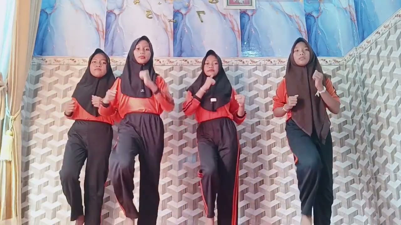 Tugass PJOK  {SDN 2 Karangharjo}