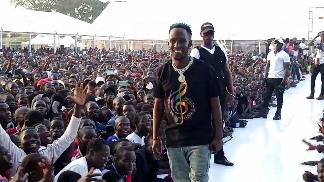 Eezzy proves to the nation that he is still the king of North at Hon Norbert Mao homecoming ceremony