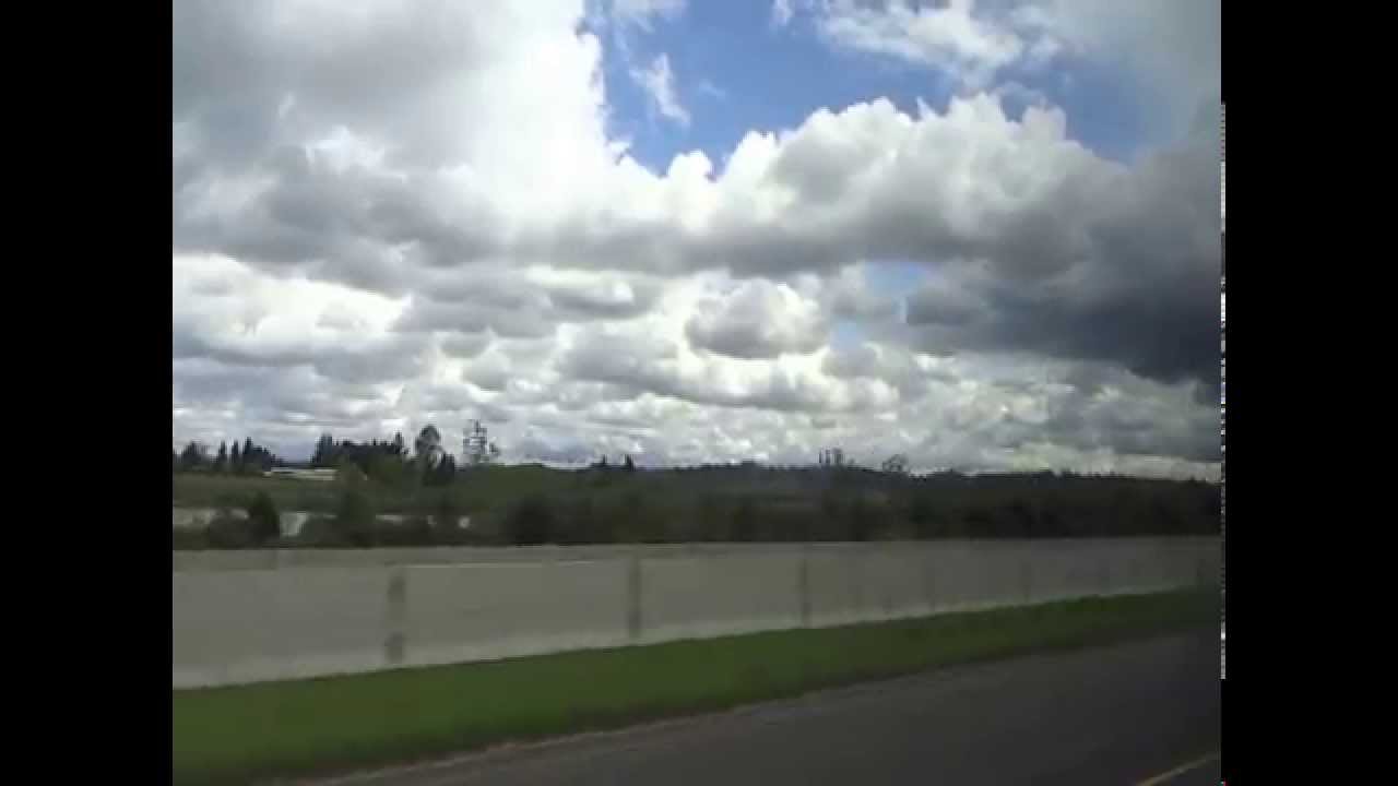 Greyhound bus trip down West Coast: #3 Oregon state capital--Portland, Salem, Eugene 2015-04-08
