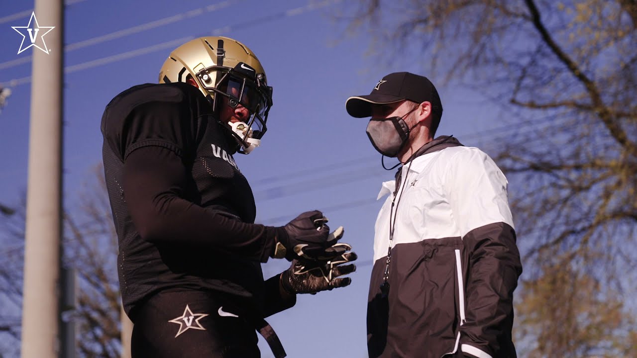 Mic'd Up with Jesse Minter