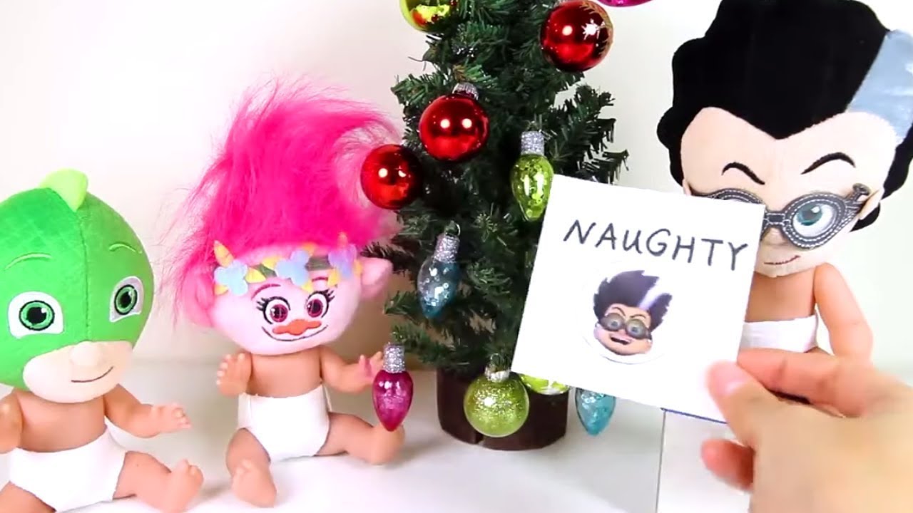 Romeo Is On The Christmas Naughty List with Ellie Sparkles | Ellie Sparkles World