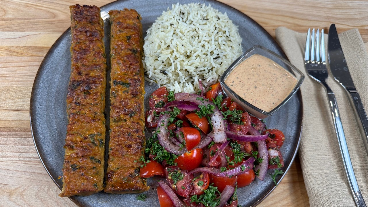 Mediterranean Chicken Kebabs with Creamy Garlic Sauce