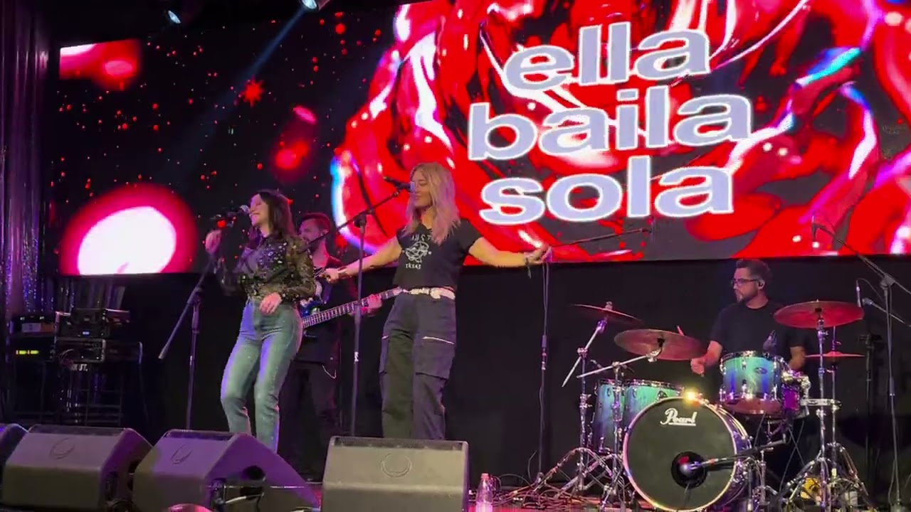Ella Baila Sola | Cuando los Sapos Bailen Flamenco - Live Santiago 2024