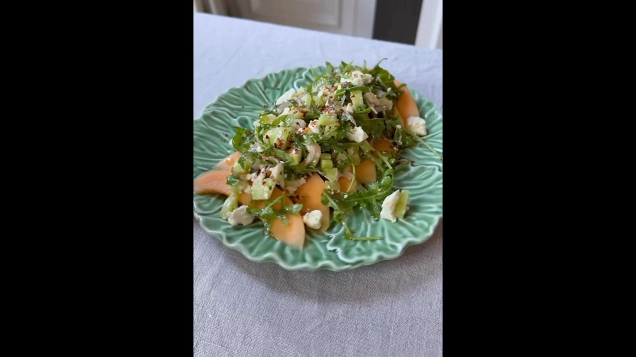 Refreshing Melon Feta Salad Recipe 🥗🍈