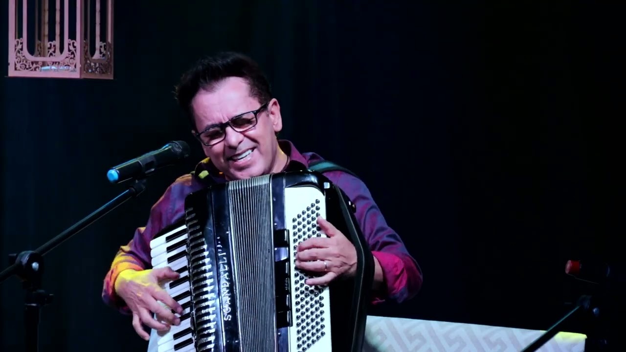 Senhor, quem são aqueles ? / Mary Mota & Paulinho Andara