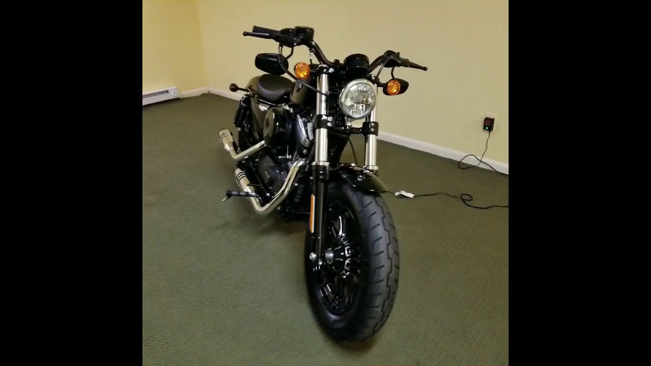 2018 Harley 48  vs 2019 Softail Slim part 1