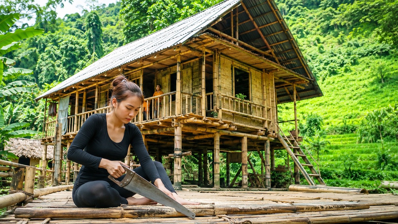Alone in the Countryside: Building a Strong 2 Story Bamboo House by Hand