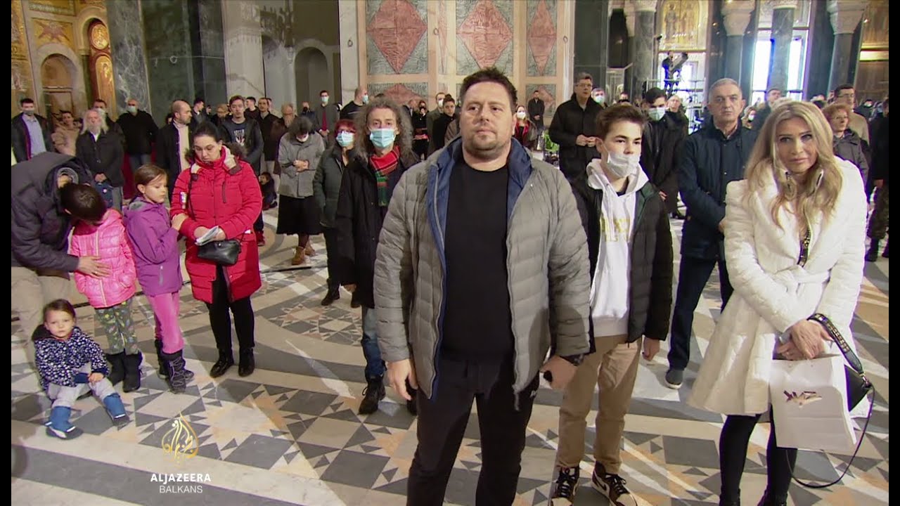 Vjernici slave Božić: Crkva pozvala na poštivanje mjera