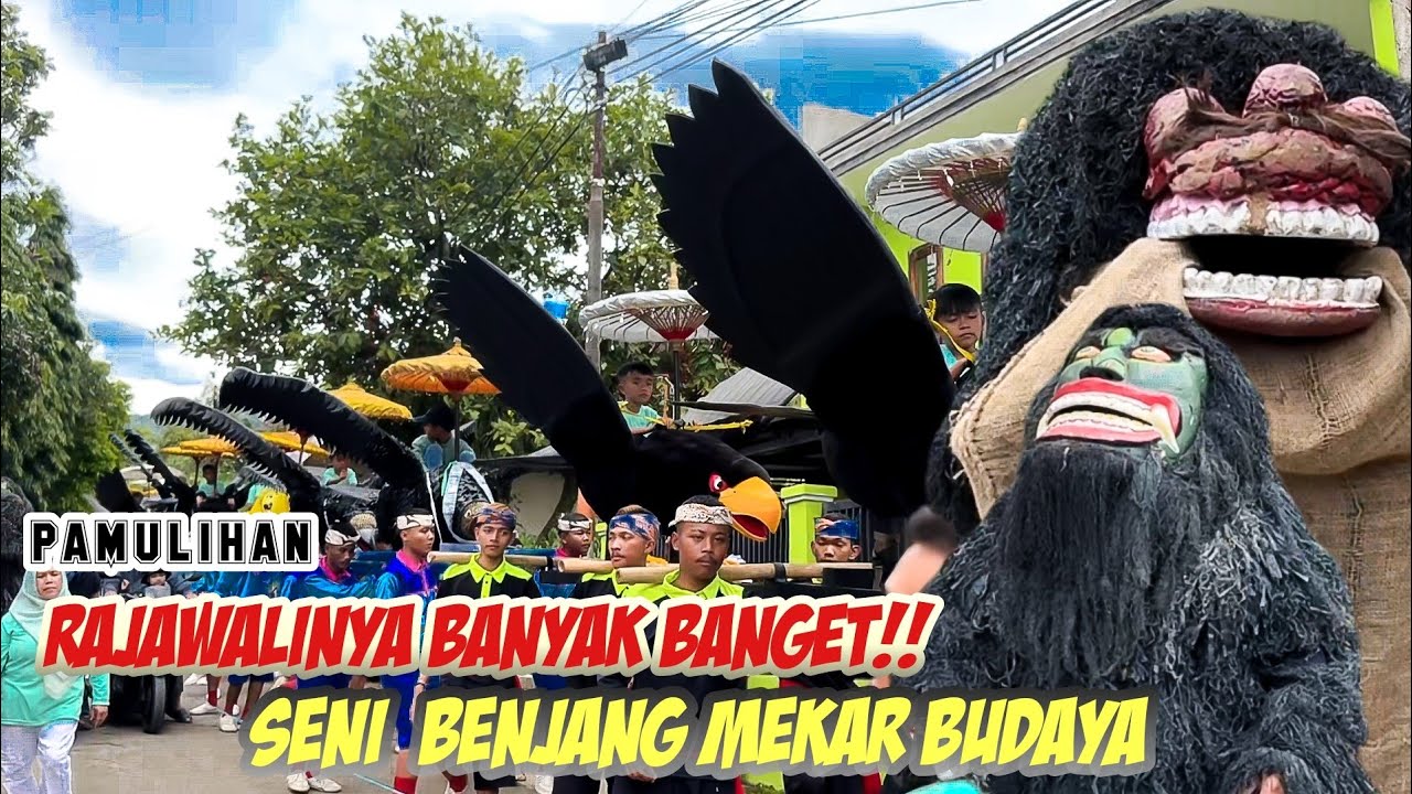 Rajawalinya Panjang Sekali Memenuhi Jalan Pamulihan- Seni Benjang Mekar Budaya