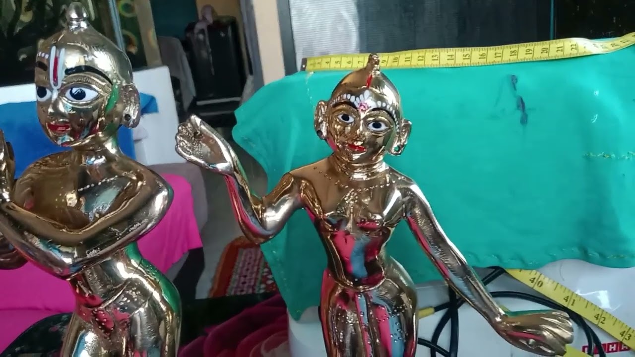 pitoler(Brass) Radha Krishna 12