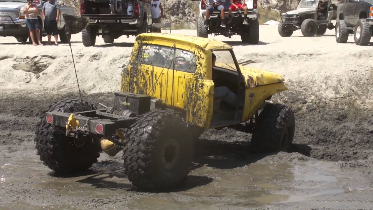 MUDDING AT AZUSA OHV.