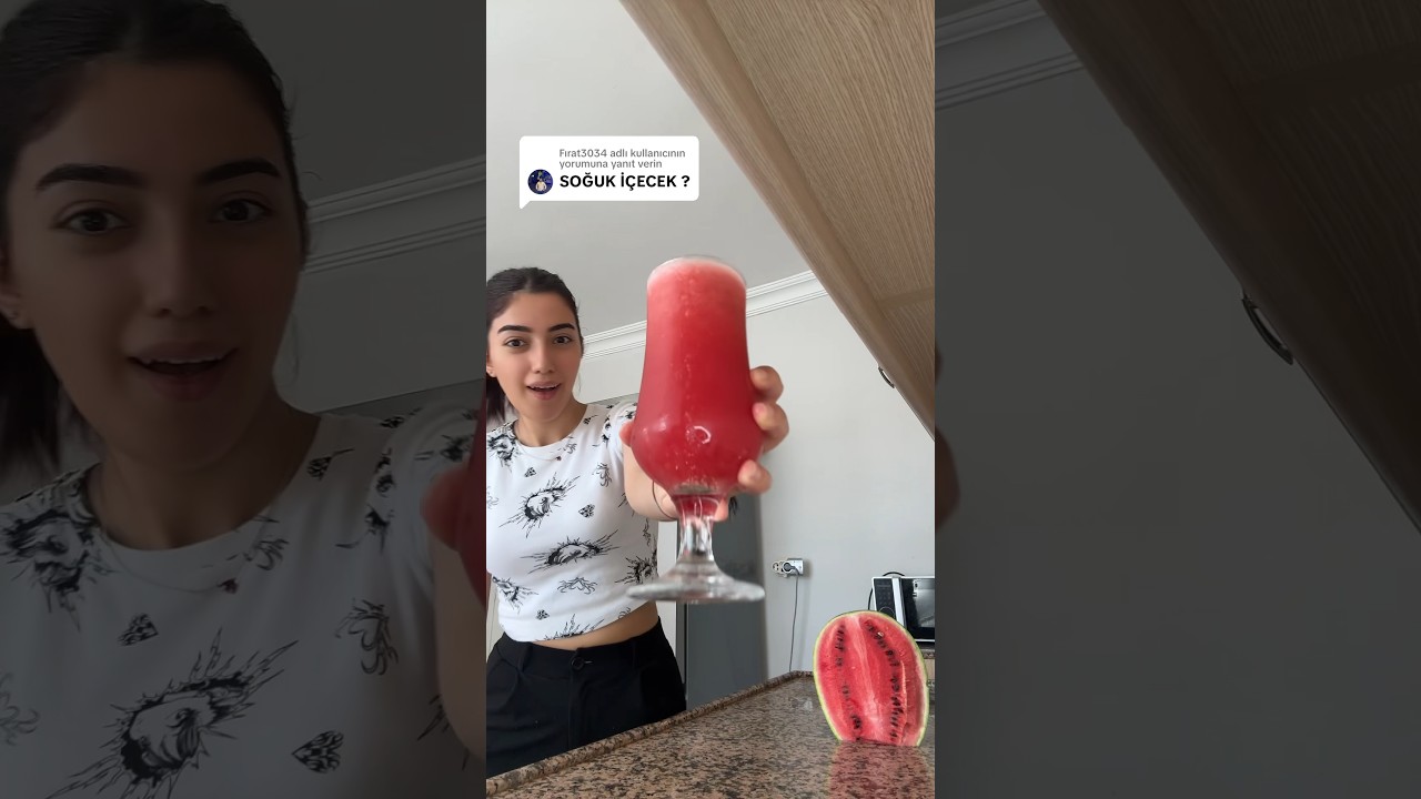 Karpuzlu Soğuk İ&ccedil;e&ccedil;ek?!(Sıradaki yemek?)
