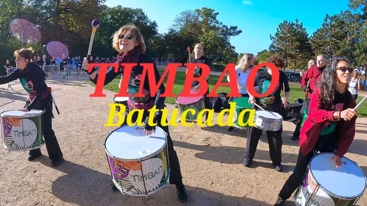 Timbao Batucada donne le tempo &agrave; la Run Set et Match : la samba pour d&eacute;passer ses limites. #drummer