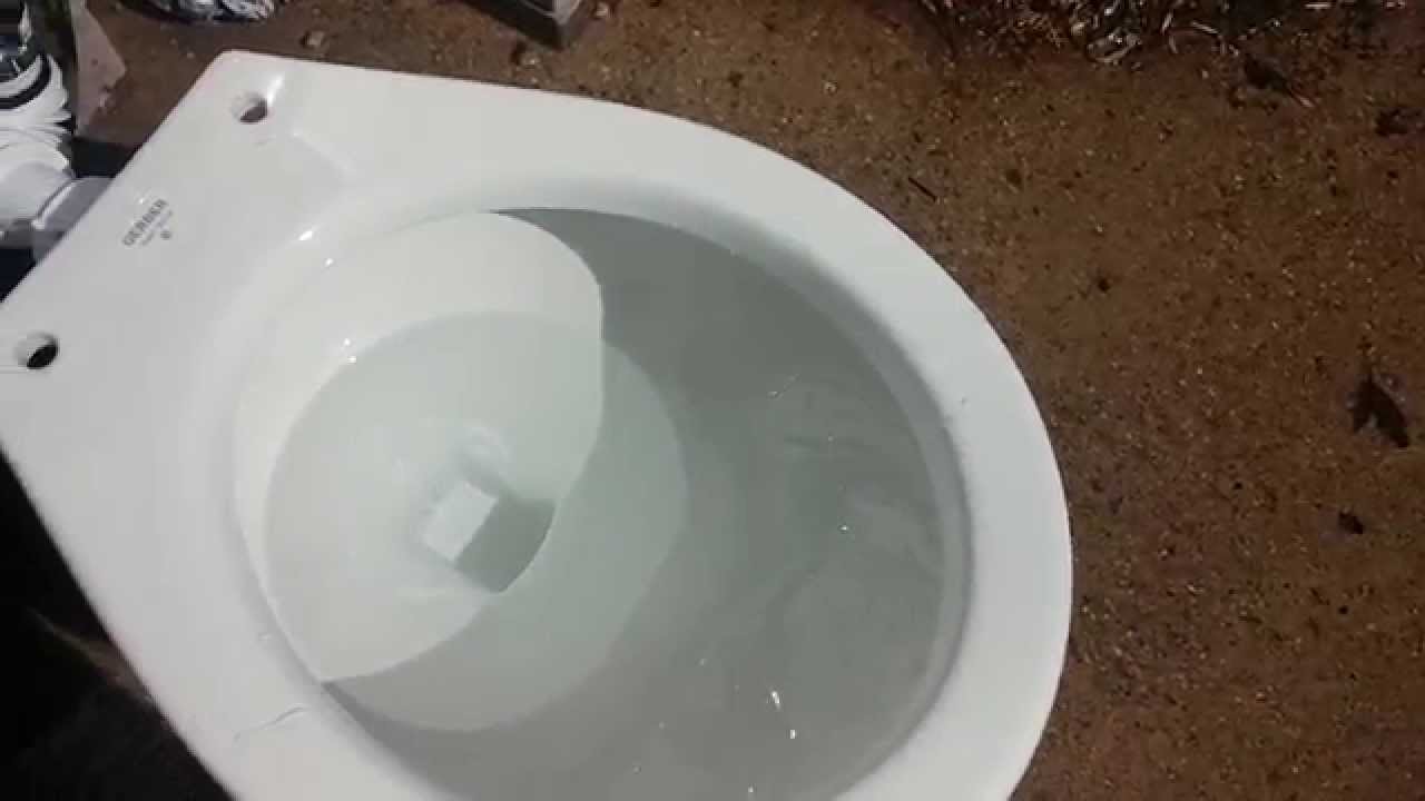 190: Gerber Forward Trap Toilet On Flushometer