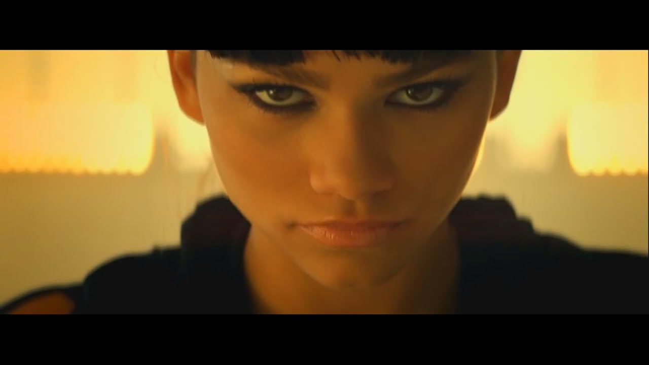 Zendaya x Skrillex & Diplo -  Replay Ü Now (Mashup) (Feat Justin Bieber)