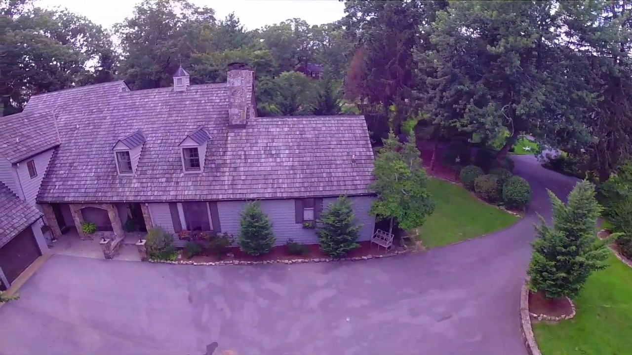 280 Fort Stephenson Terrace Lookout Mountain, TN 37350