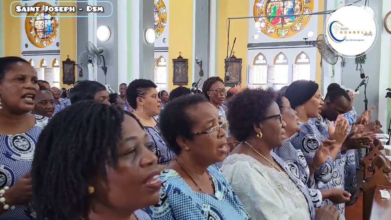 Injili ilivyosomwa na Paroko wa Parokia Ya Saint Joseph' Misa Ya Shukrani Wawata Jimbo Kuu La Dsm 