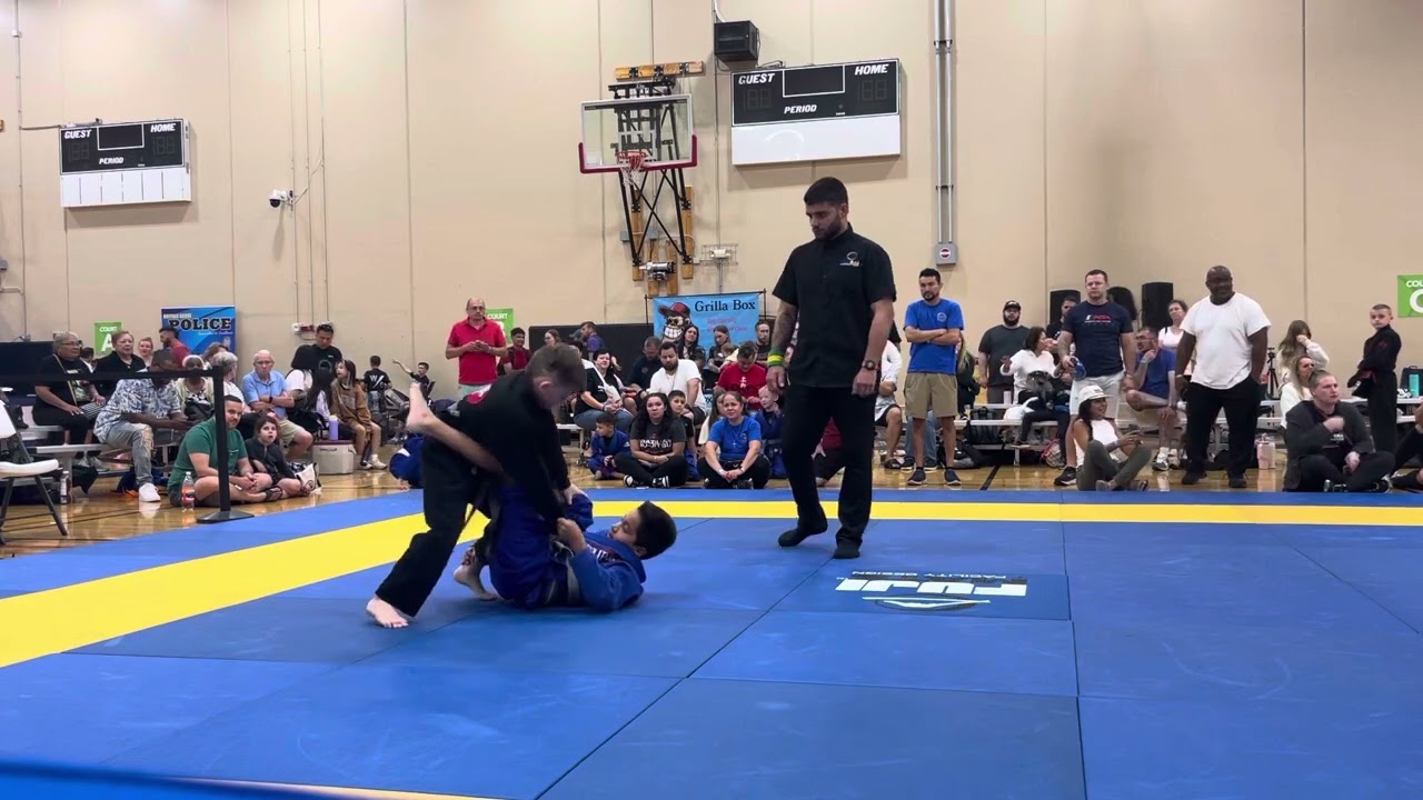 Emilio Soto-Palma VS Winter Johnstone Grey Belt Gi  FUJI BJJ 9/21/24 Under 70LBS Quarterfinals