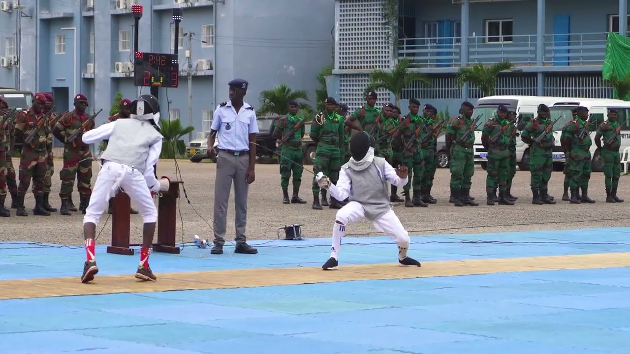 Remise de prix aux meilleurs élèves du Prytanée Militaire de Libreville
