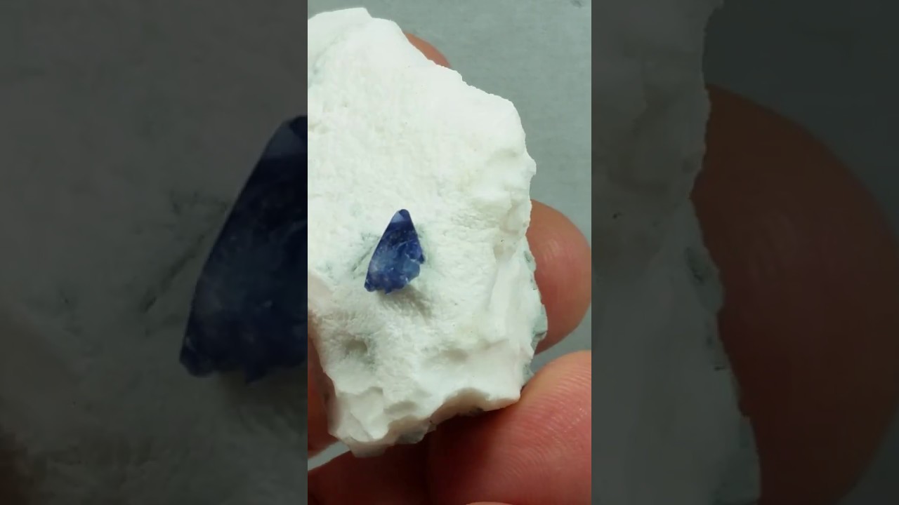 Benitoite On Natrolite Specimen. Floater Crystal