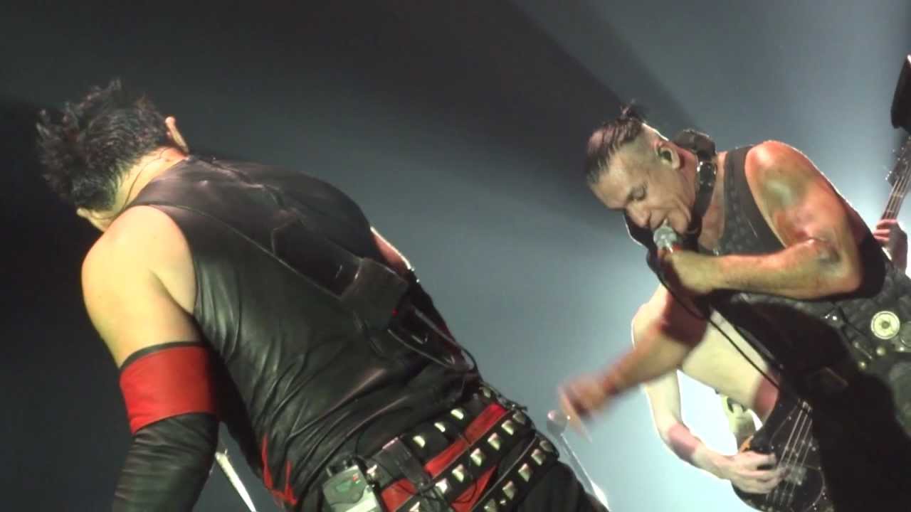 Rammstein - Bück Dich (Live im Zénith Strasbourg; 01.12.11)