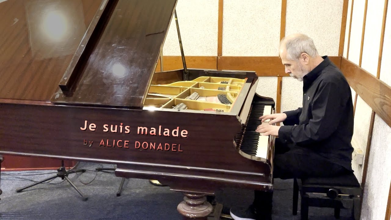 Haim Shapira piano Je Suis Malade by Alice Donadel and Serge Lama