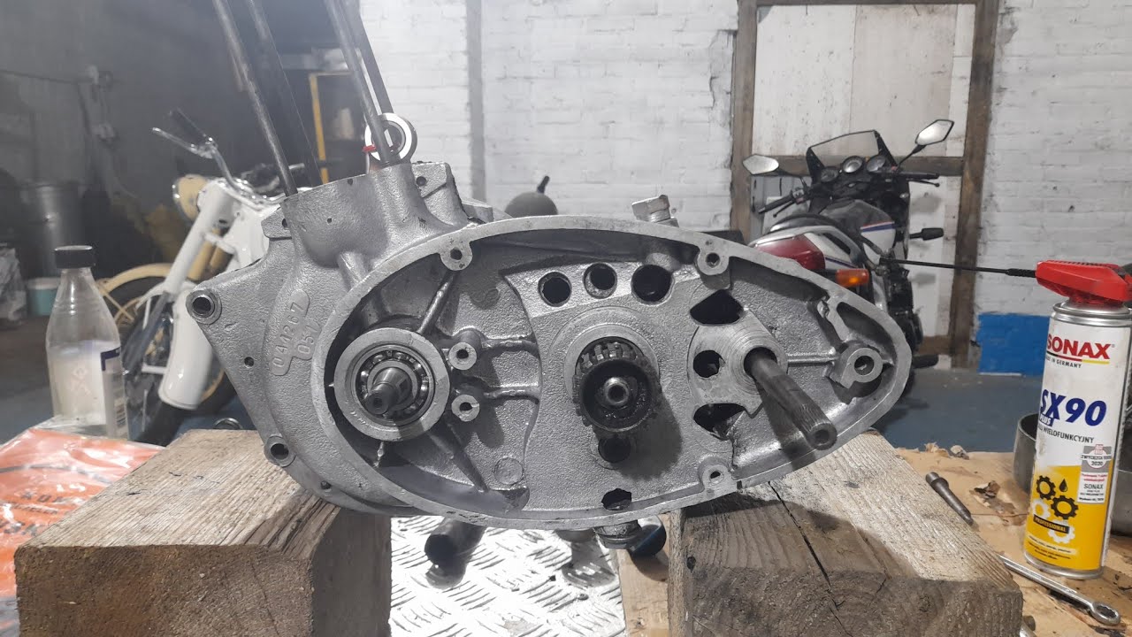 składam silnik wsk 125