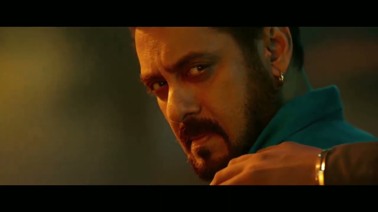 Agasobanuye gashya rocky kimomo , SIKANDAL