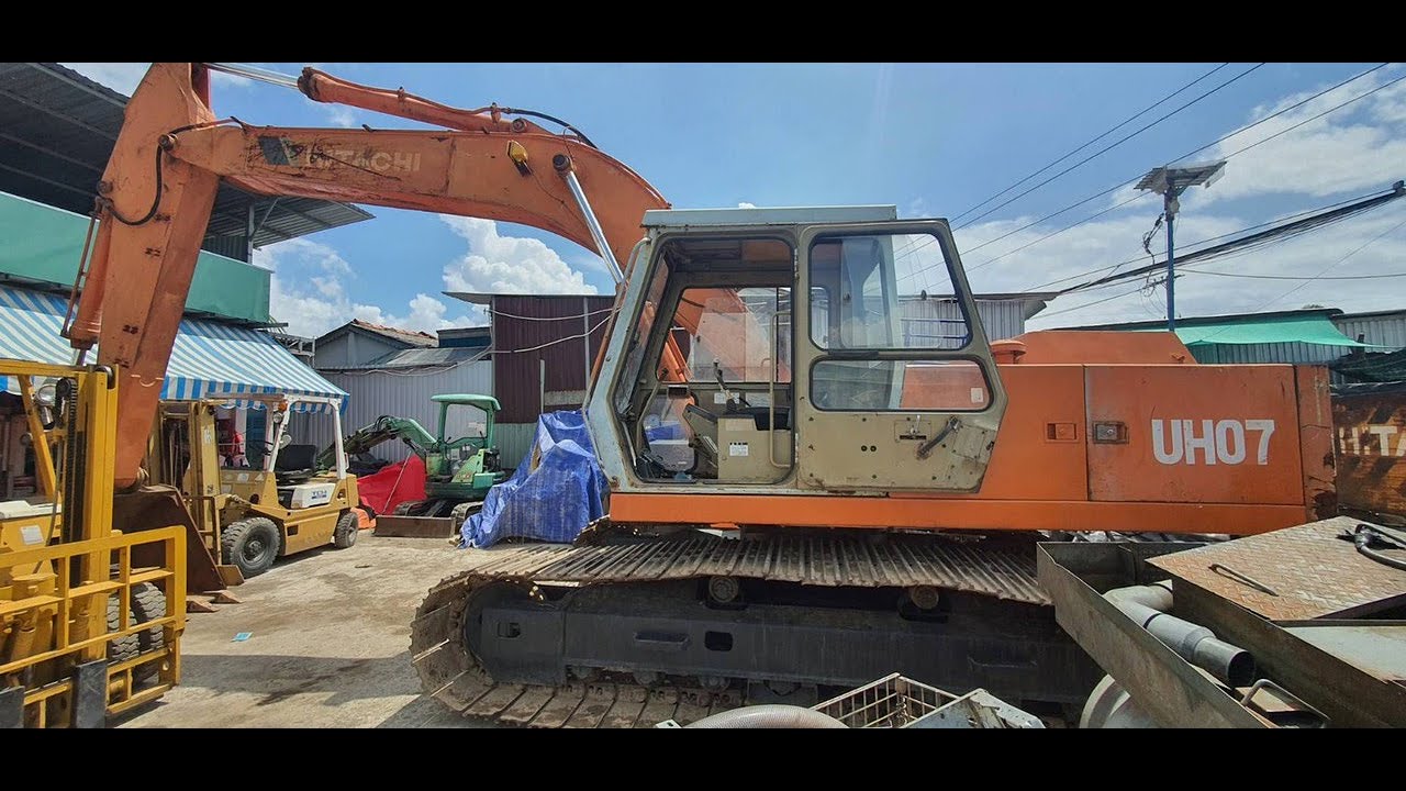 Xe cuốc Hitachi Uh07-7 Nhật bản 0938961706