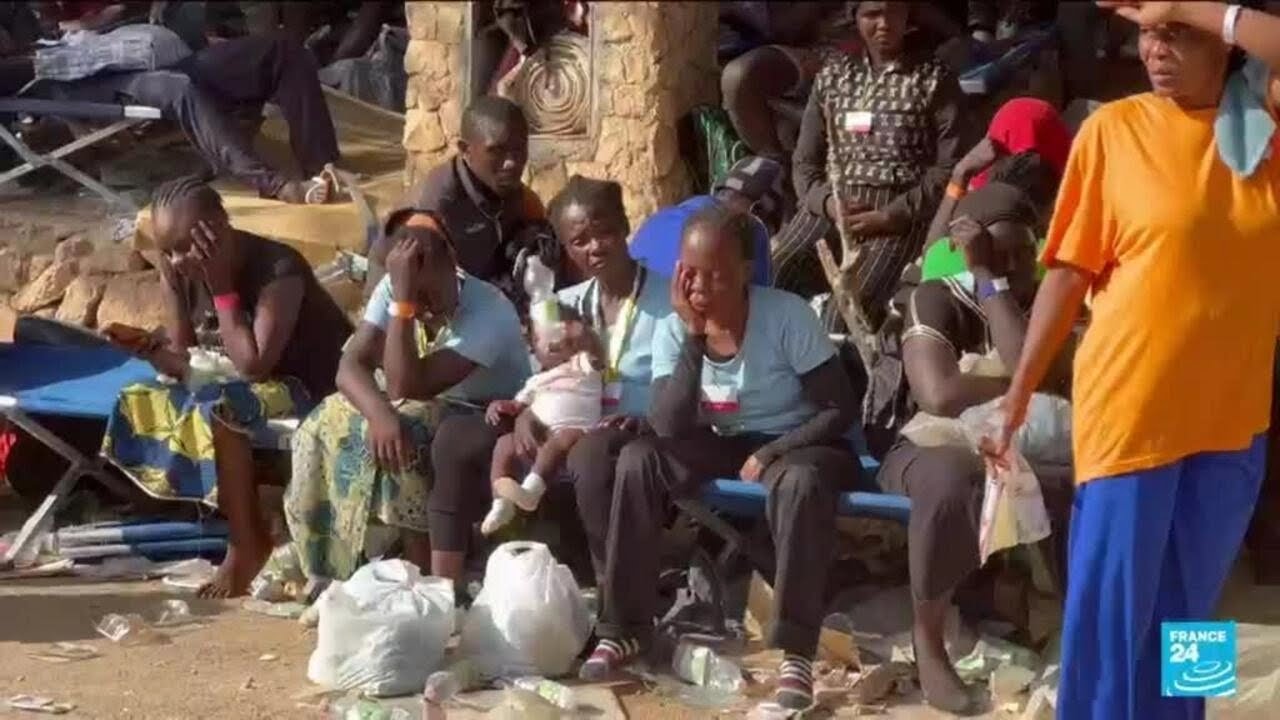 &lsquo;We are very, very, very tired&rsquo;: Migrants describe their journeys to Lampedusa &bull; FRANCE 24