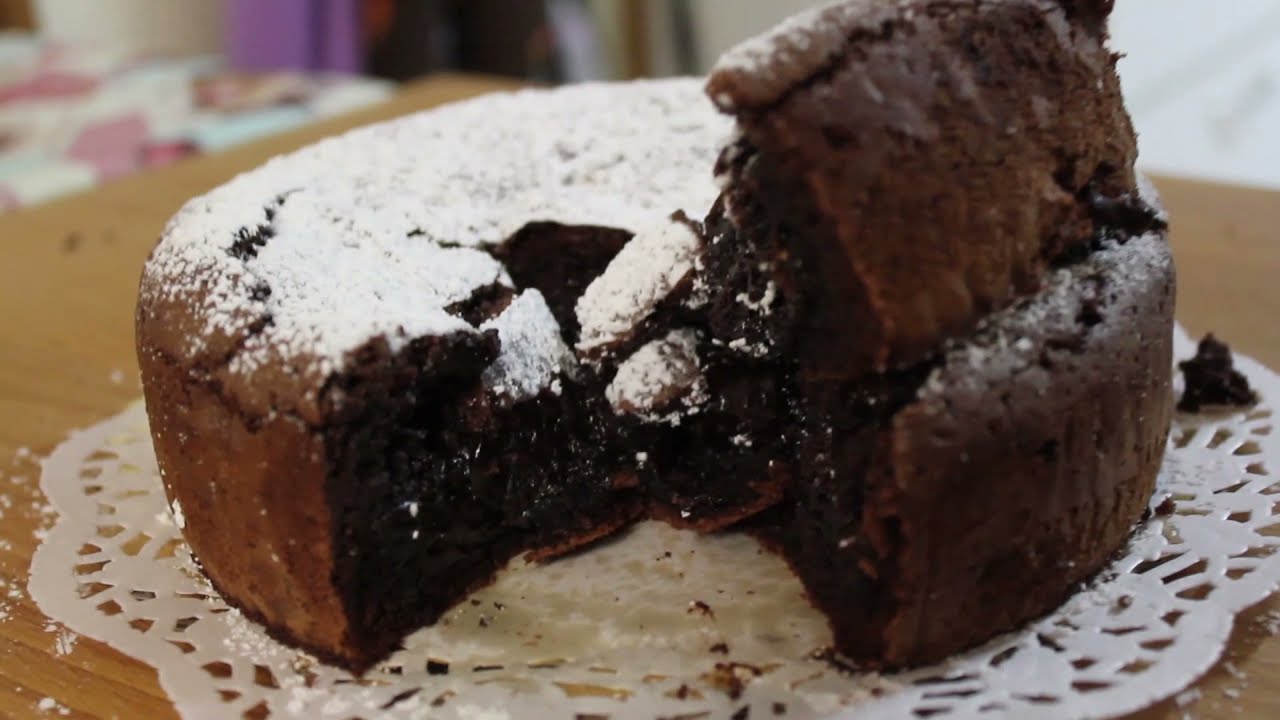 La torta al cioccolato più morbida del mondo!!! TORTINO CAKE