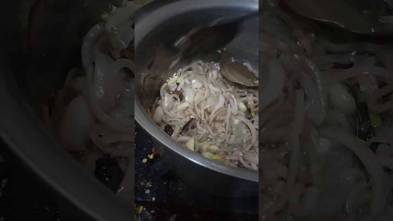 चिकन की रेसिपी आप सब को कैसे लगा कमेंट कर बताएं 🙏