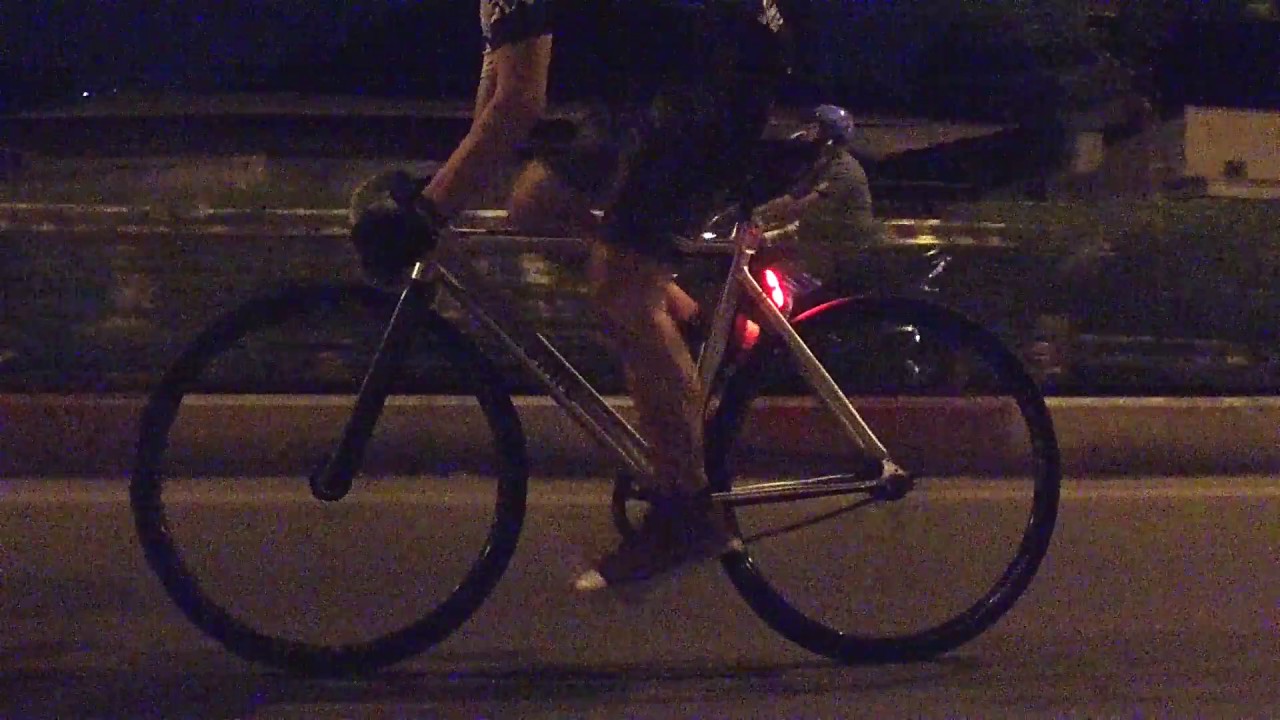 Fixed Gear Vietnam (DAN x FSVN x Mental) - Night Ride