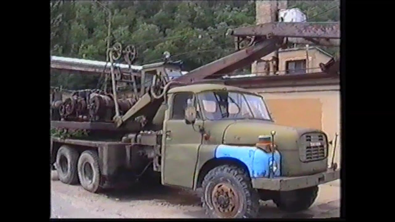 Tatra 148 lanový bagr