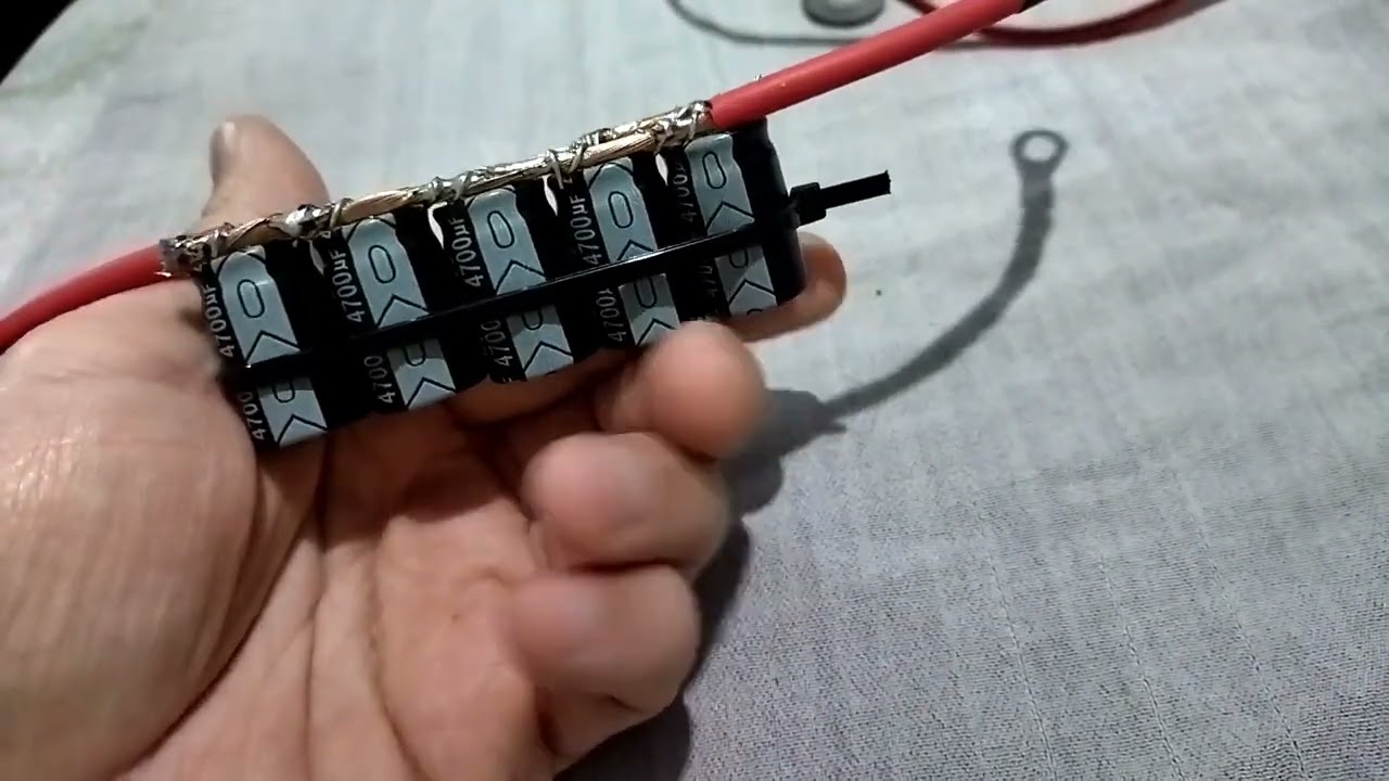 Como melhorar a partida elétrica da moto pela manhã com banco de capacitor