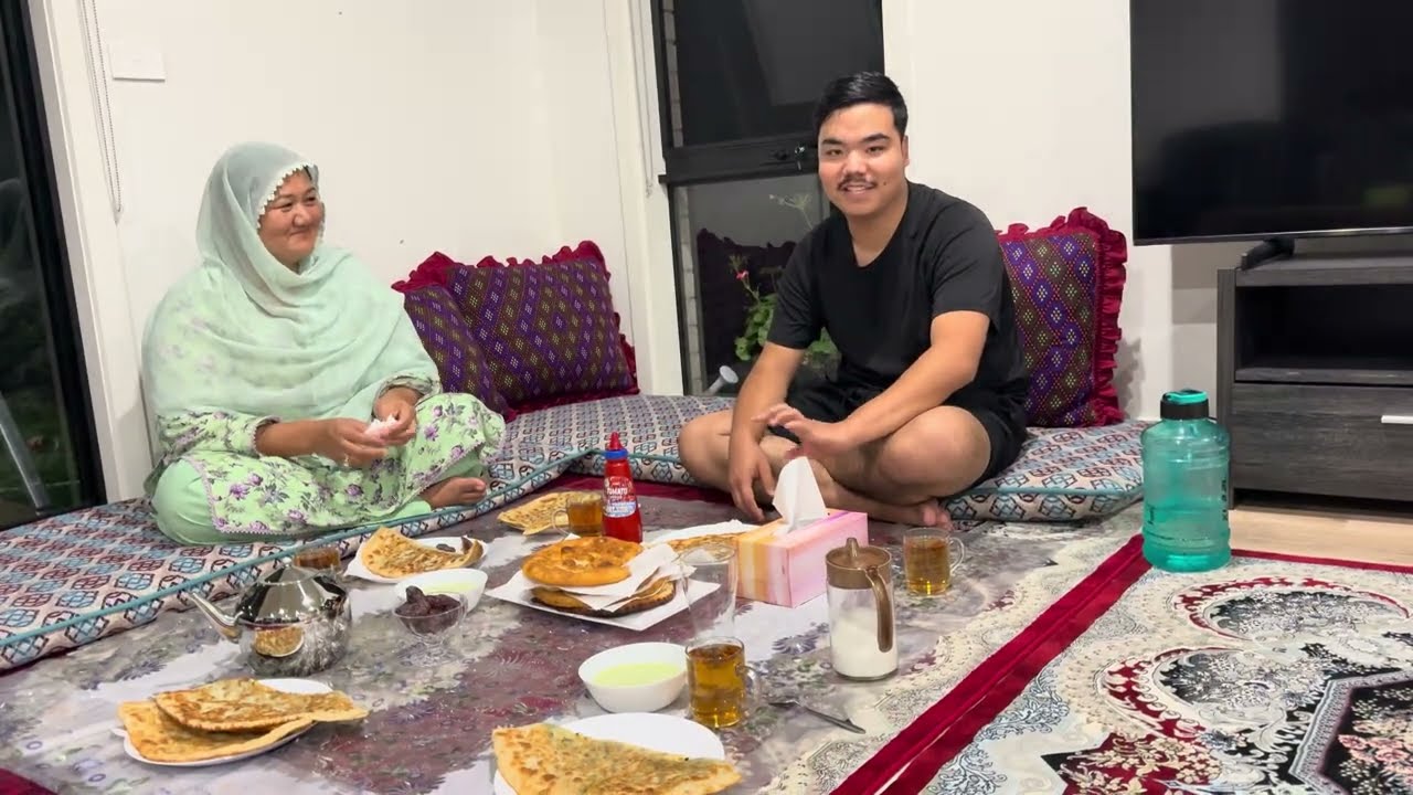 Tonight’s Iftari for my lovely sister and brother❤️ ​@sadiyapoyavlogs1327 