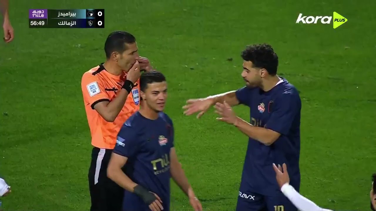 المشاكس يحصل على ركلة جزاء والحكم يحتسبها بعد العودة لتقنية الفيديو 📸