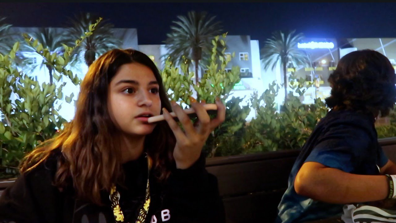 SHE MADE  AN UNEXPECTED PHONE CALL .VLOG#206