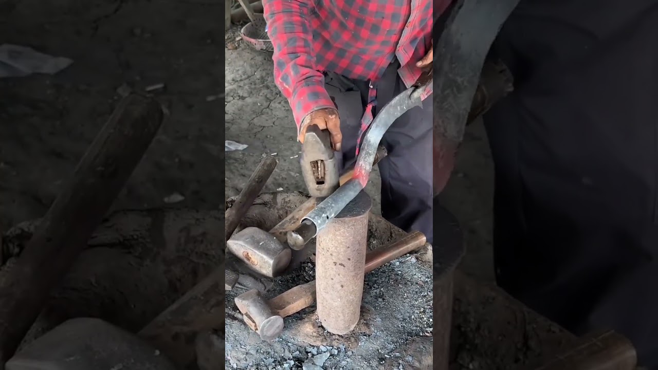Restoring old knife blade in the village part III 