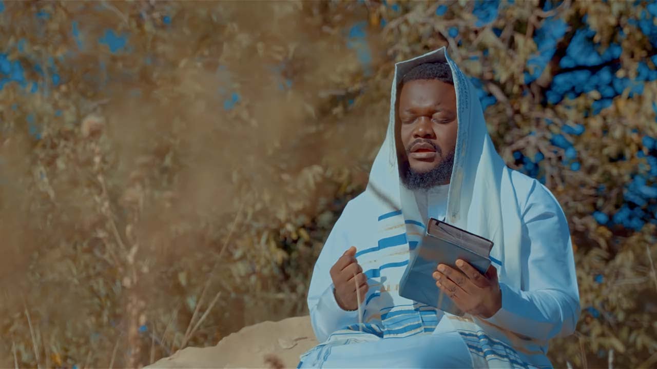 FISTON PALAKI - NZAMBE YA LUZEZE ( Official video )