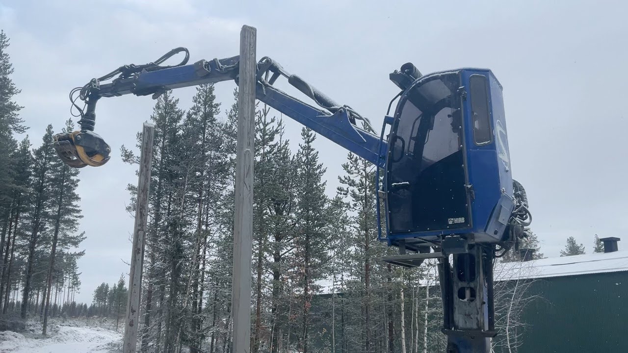 K&ouml;p Timmerkran Hiab Loglift 96s p&aring; Klaravik