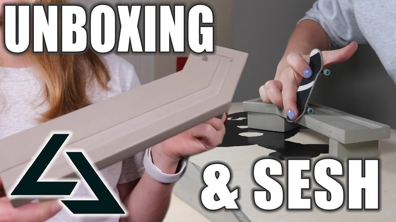 AWESOME FINGERBOARD BENCH UNBOXING & SESH | Level Ledges