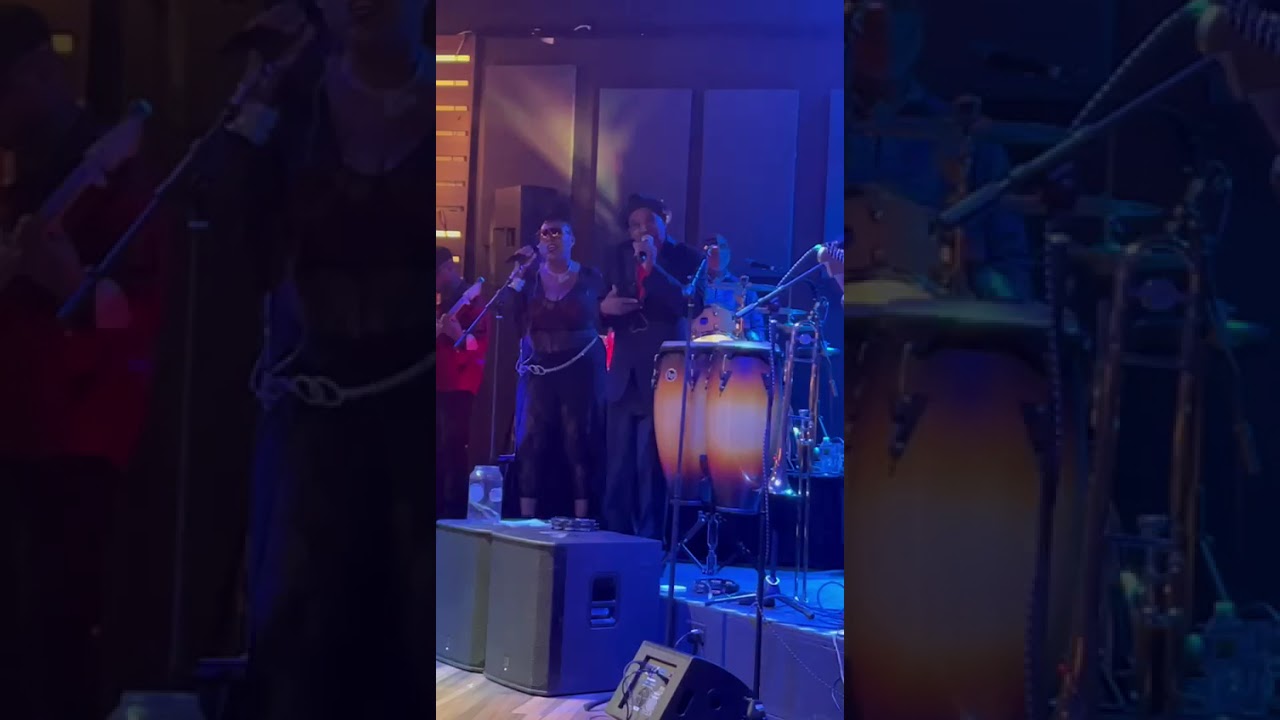 Parllo Connection Show Band 