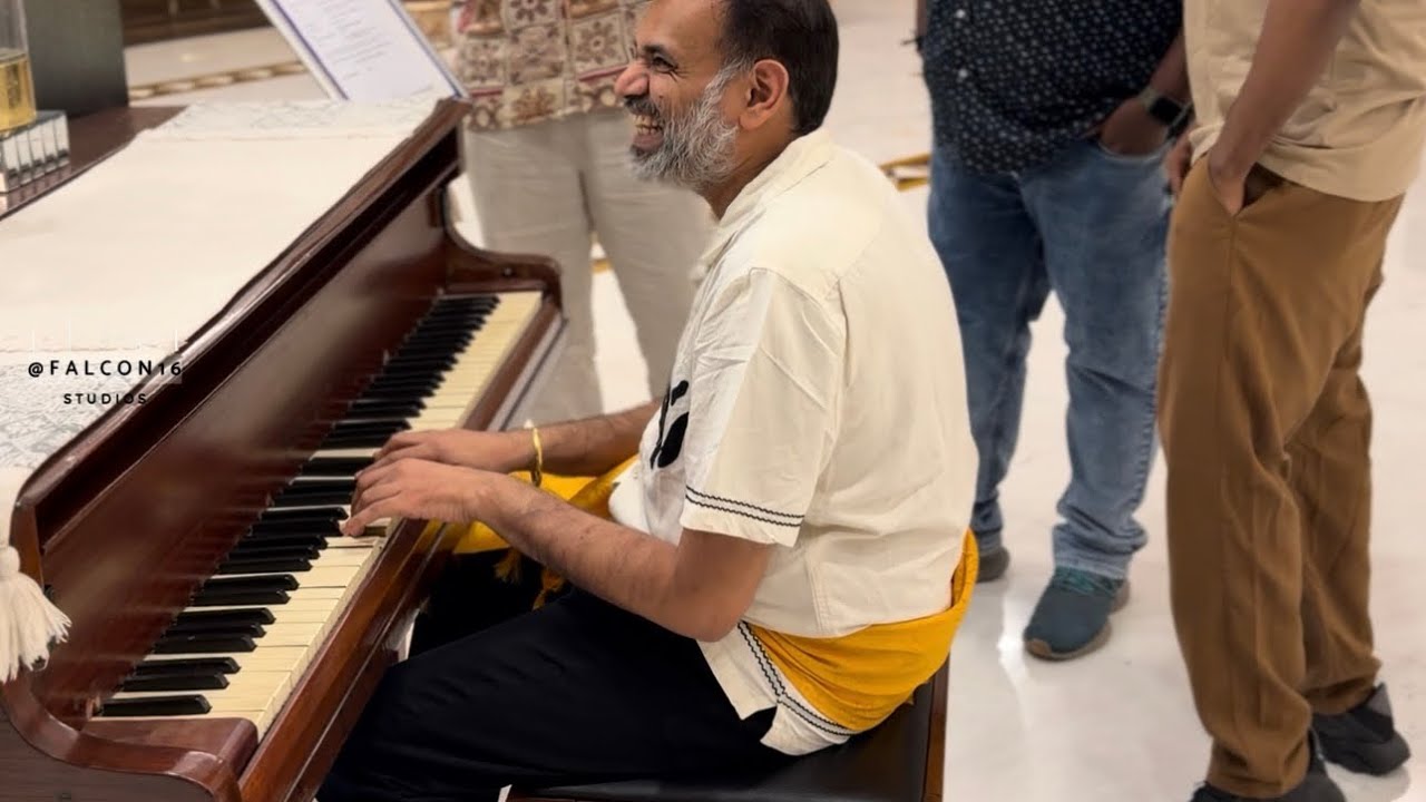 Premgi on the keys | jamming session #premgi #venkatprabhu #yuvanshankarraja #ilayaraja 