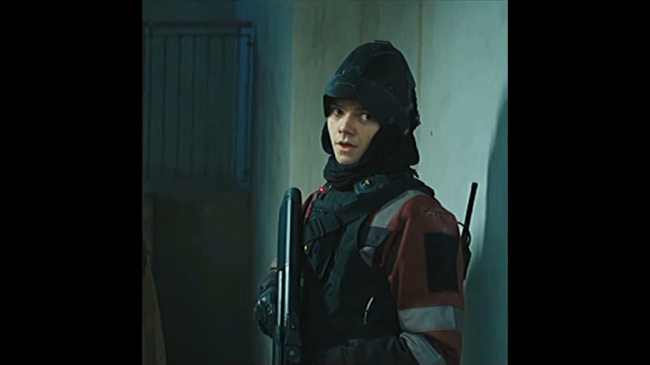 Stop looking with those eye's #newtmas #mazerunner #themazerunneredit #newt #thomas