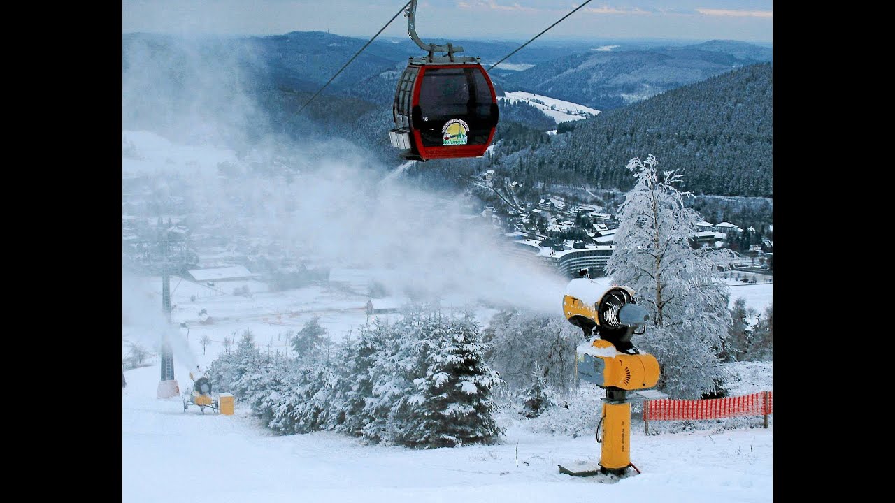 So macht man Kunstschnee in Willingen - Schneekanonen auf der Piste Ettelsberg